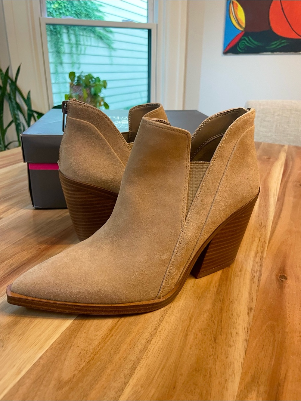 NBW Vince Camuto Gradina Tortilla Suede Heel Booties Size 7.5